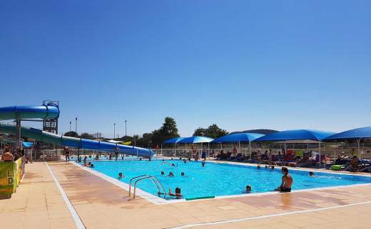 piscine.jpg -